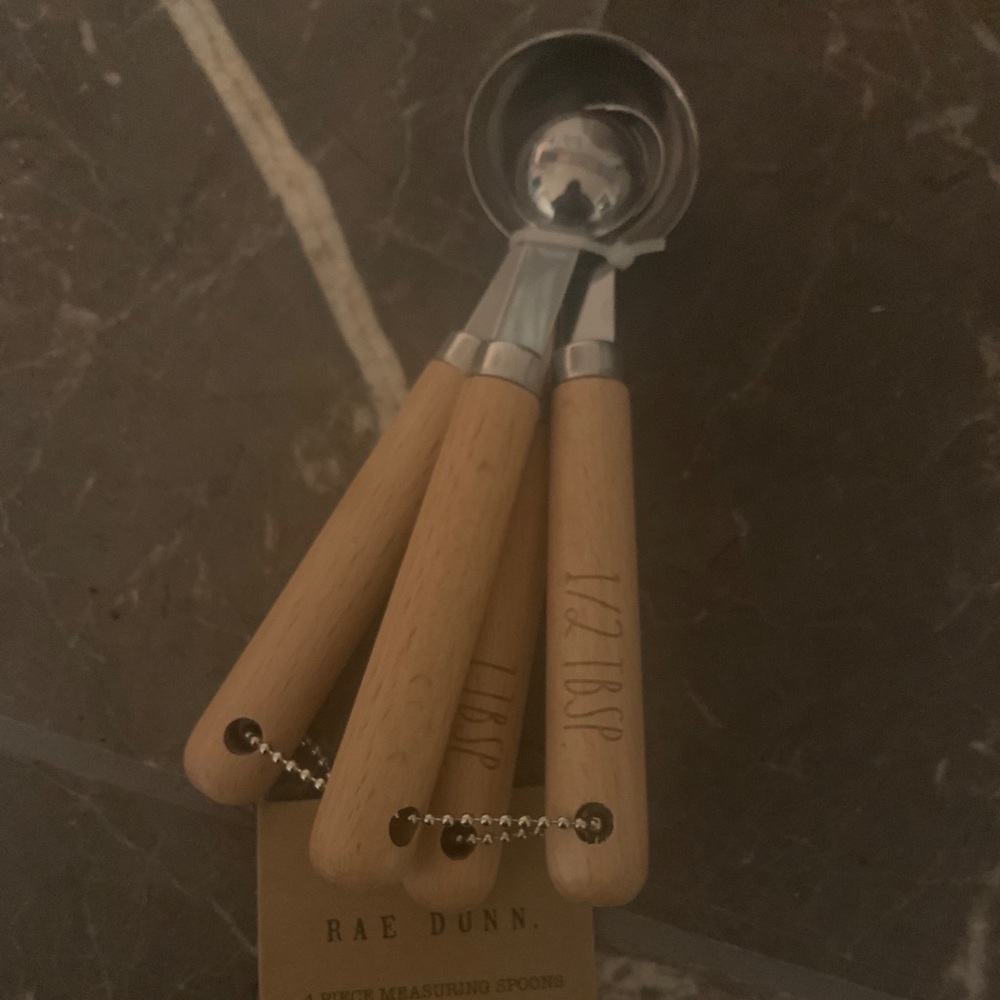 Rae Dunn measuring spoon